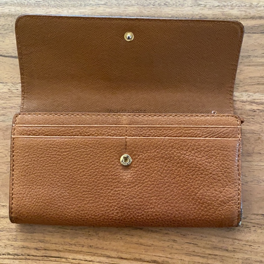 Authentic Michael Kors Wallet - image 2